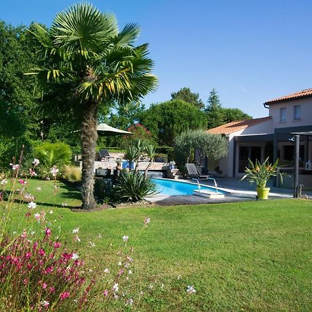 Wine Hote Chambre D'Hotes Le Pian-Medoc Luaran gambar